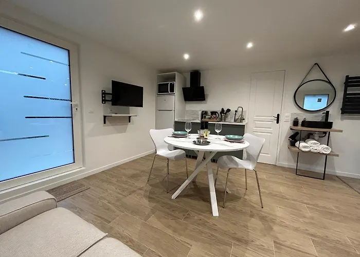 Chic Et Cocon Proche De Apartmán Lagny